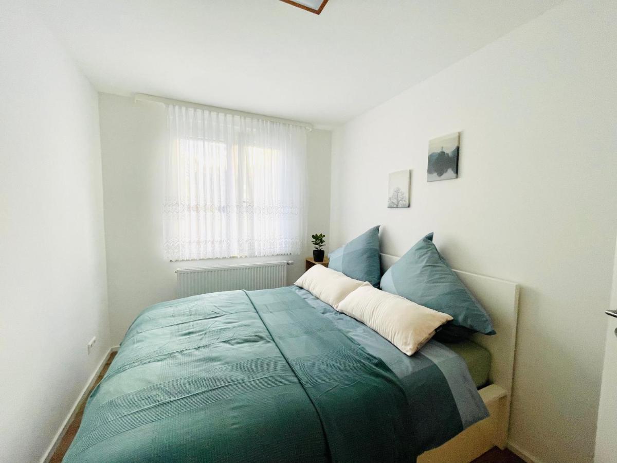 Frisch Renoviertes Und Charmantes Apartment Штутгарт Екстер'єр фото